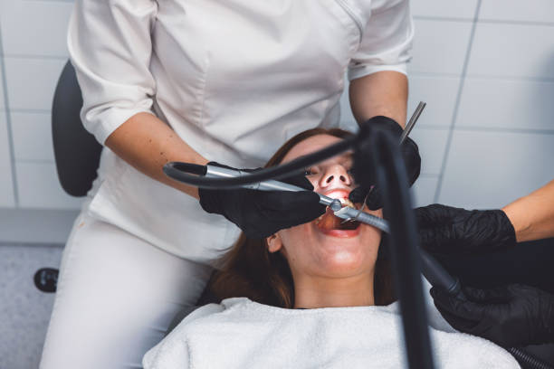 Best Weekend Emergency Dentist in Suncoast Estates, FL